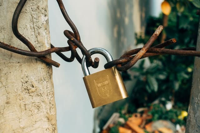 privacy crime Italy
